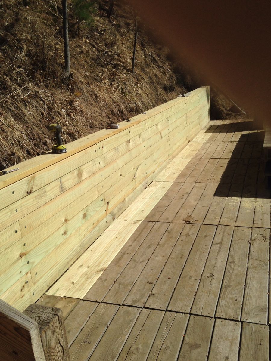 Rear retaining wall on deck