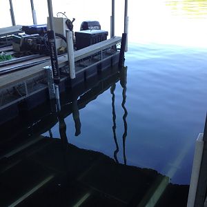 Floatair 6000# Tritoon Boat Lift Install