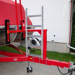 ladder in upright trailering position