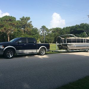 Borrowed trailer to get the boat to canvas guys house.