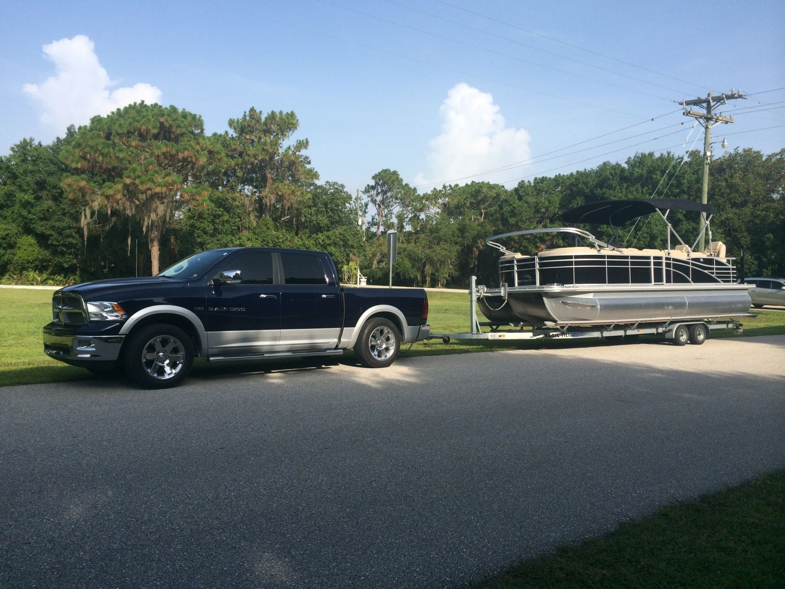 Borrowed trailer to get the boat to canvas guys house.