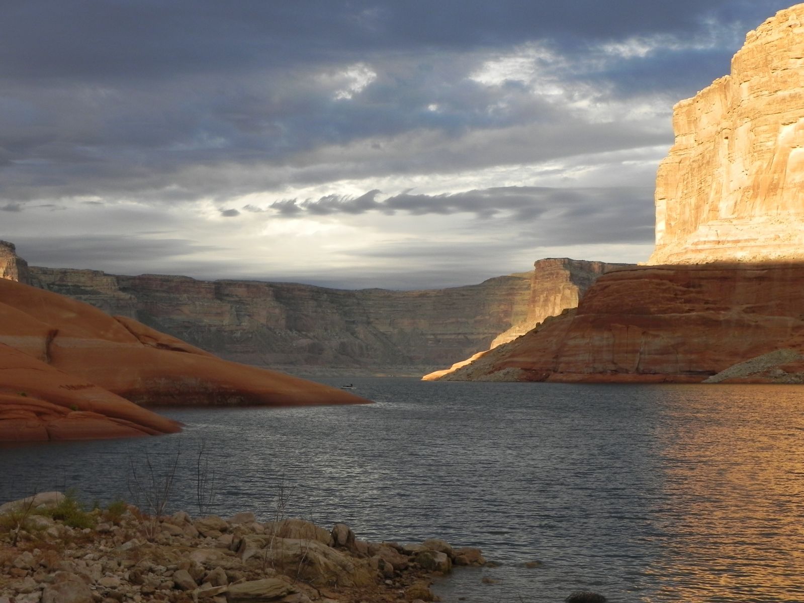 Lake Powell Sunset