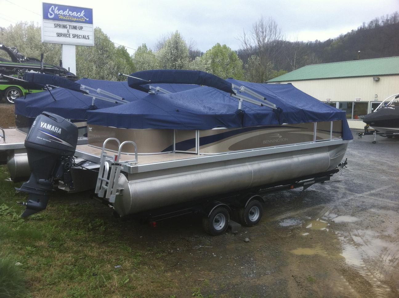 Our 22Sfi on the dealer lot before we picked it up