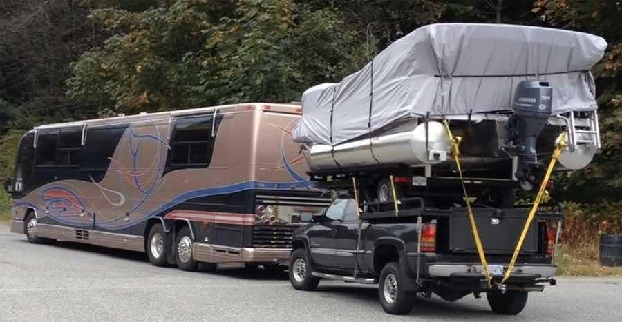 pontoon-on-pickup.jpg